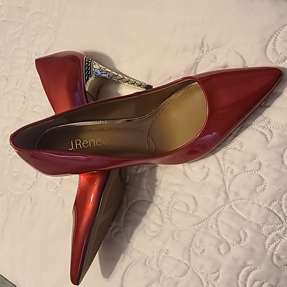 J.Reneè Red Pumps size 9.5